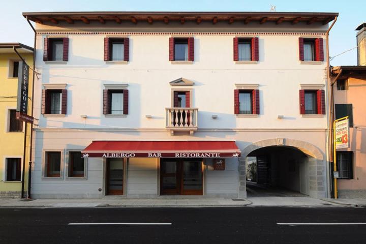 Albergo Leon Bianco Gonars Hotel Gonàrs
