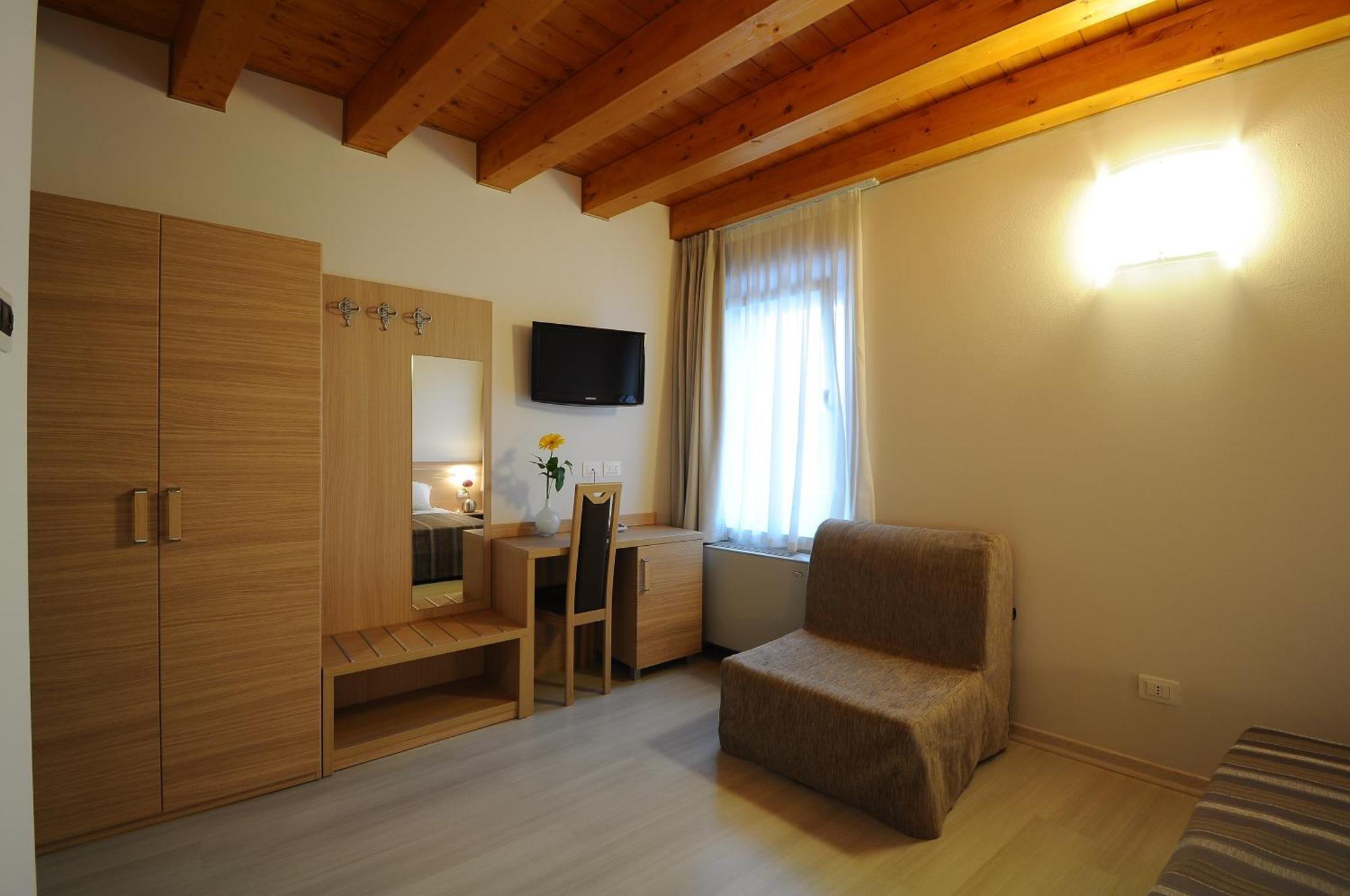 Hotel Albergo Leon Bianco Gonars 3*