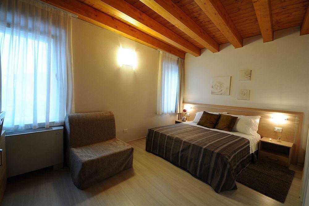 Hotel Albergo Leon Bianco Gonars